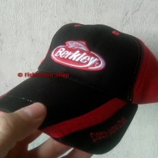 Бейсболка Berkley Catch More Fish Cap 1153557 (черно-красная)