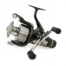 Безынерционные катушки Shimano Baitrunner XT RB